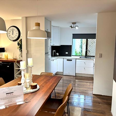 Noosa Boutique Apartments & Elkhorn Villas المظهر الخارجي الصورة